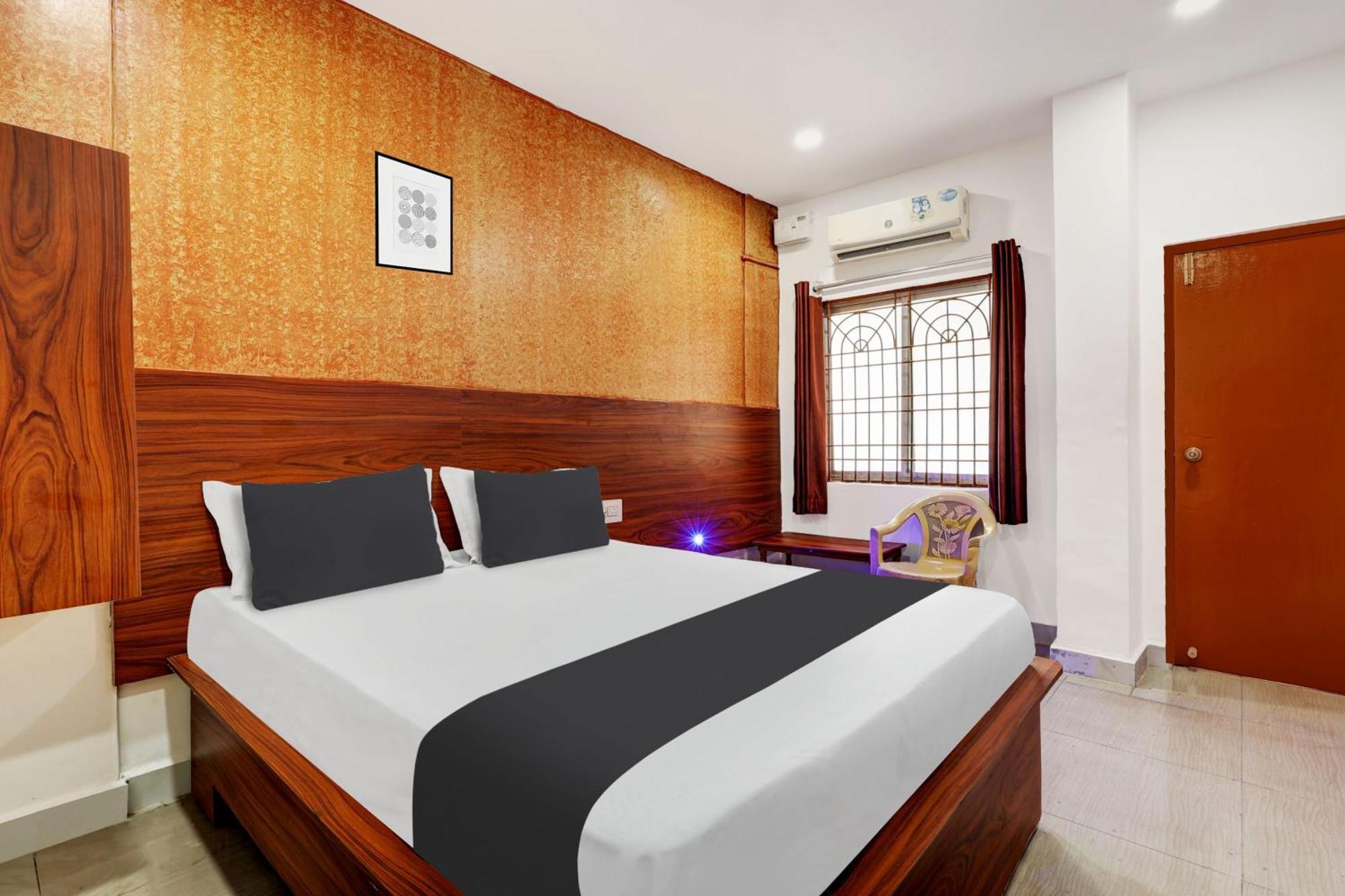 Hotel O Gangothri Lodge Visakhapatnam Zewnętrze zdjęcie