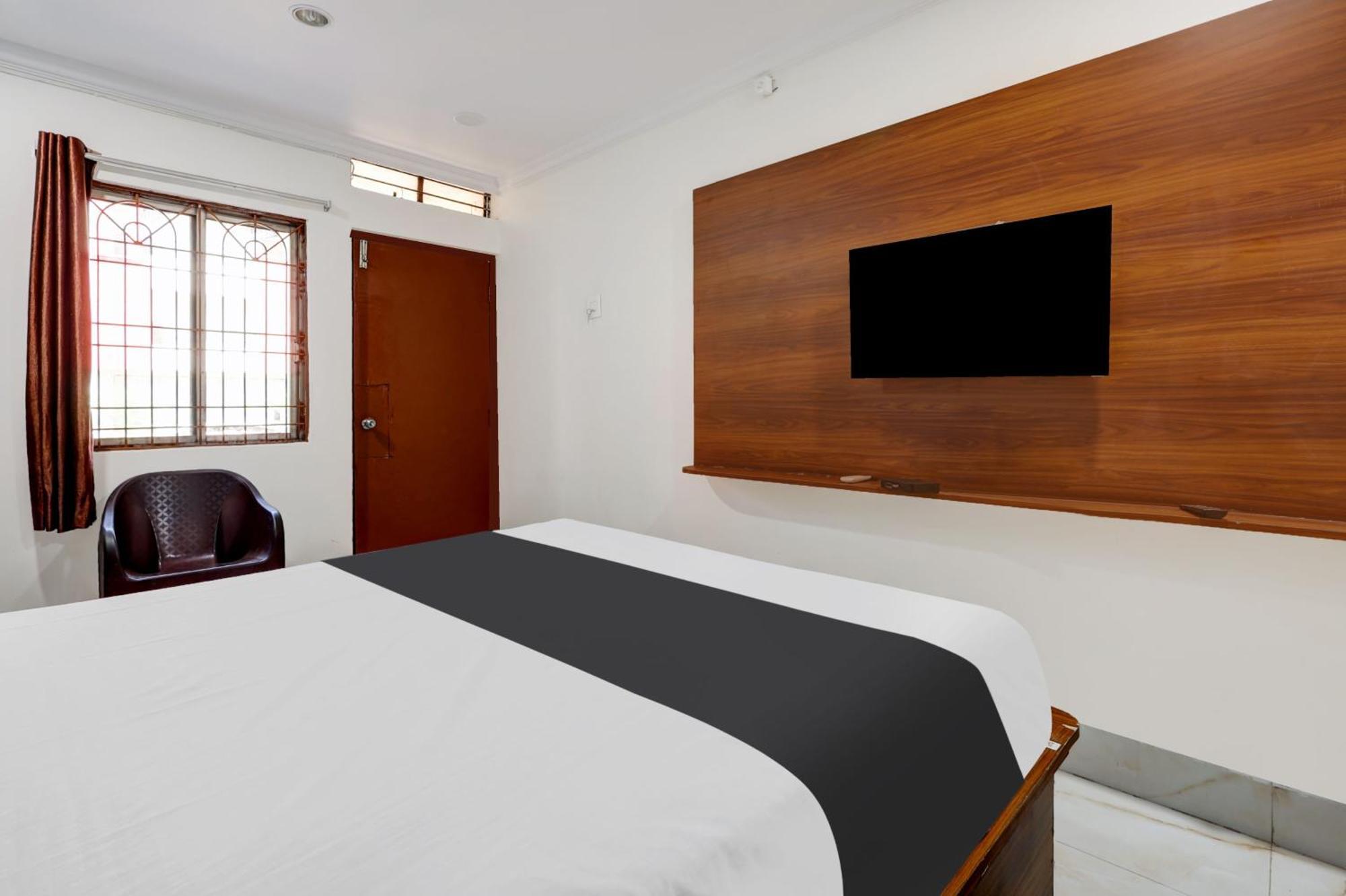 Hotel O Gangothri Lodge Visakhapatnam Zewnętrze zdjęcie
